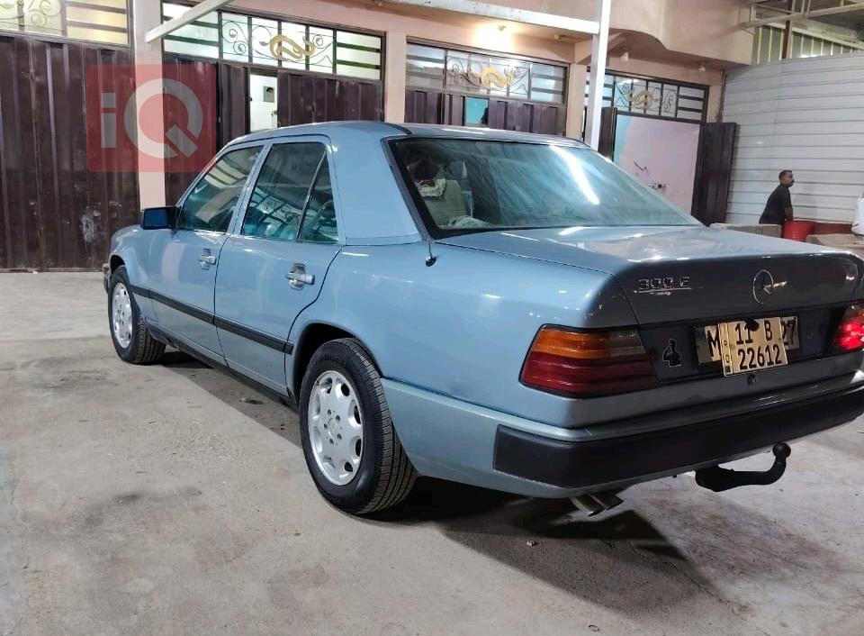 مرسيدس بنز E-Class